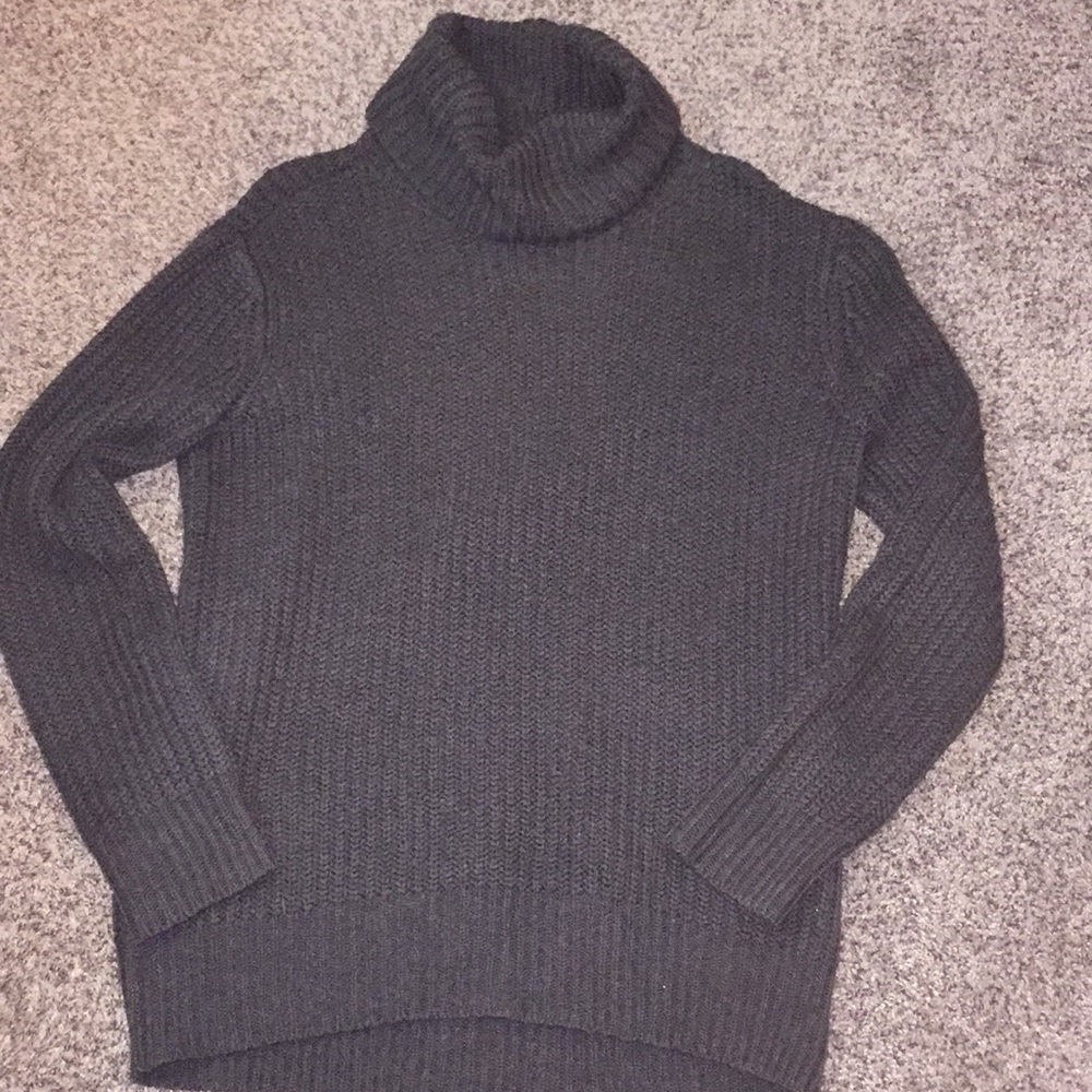 Women’s dark grey knit sweater